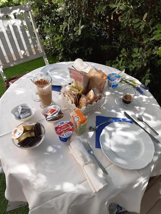 체팔루 A Casa Della Nonna B&B