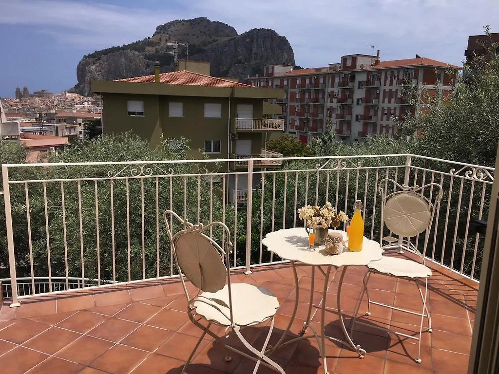 A Casa Della Nonna Bed & Breakfast Cefalù