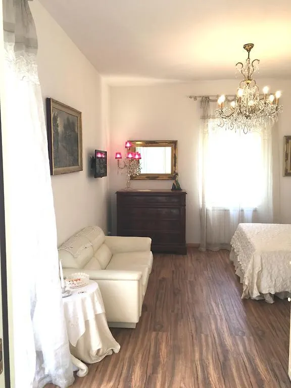 A Casa Della Nonna Bed & Breakfast Cefalù İtalya
