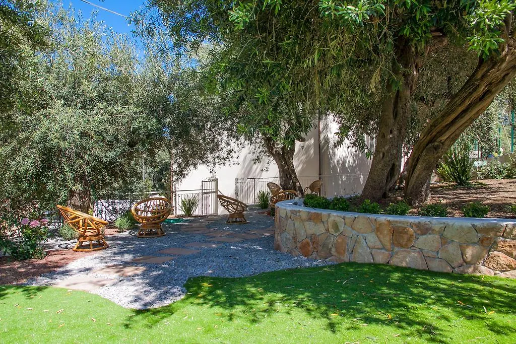 A Casa Della Nonna Bed & Breakfast Cefalù 0*,  İtalya